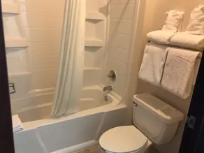 NavajoLand Inn - Bathroom