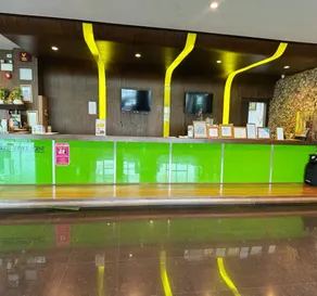 Capital O 75514 Vasidtee City Hotel (Suphanburi) - Reception