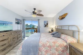 Sea Oats B106 by ALBVR - Pet Friendly - Great renovation and tons of space in this condo - Outdoor Pools, Pier, and Dedicated Beach Access - Chambre