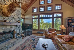 Stunning Ski-In/Ski-Out Penthouse Condo w/ Hot Tub - Intérieur