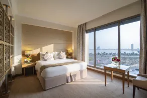 Golden Tulip Dammam Corniche Hotel - Room