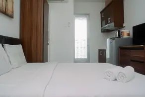 Good and Comfy Studio Room at Green Bay Pluit Apartment - Room