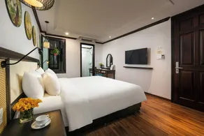 Media Central Hotel & Spa - Quarto
