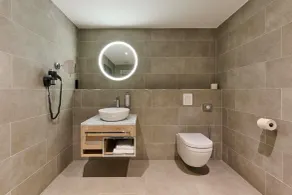 Premier Inn Saarbrücken City Centre - Baño