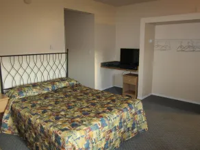 Jade Mountain Motel - Chambre
