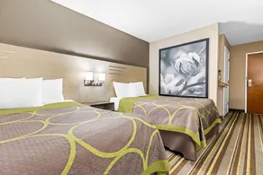 Super 8 by Wyndham Athens - Room
