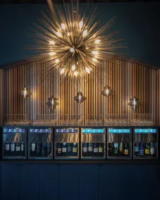 The Flying Fifty Hotel, a Luxury Boutique Hotel - Restaurant