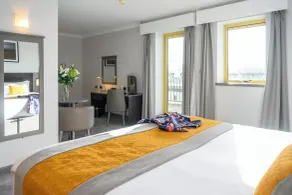 Newtown Park Hotel - Habitación