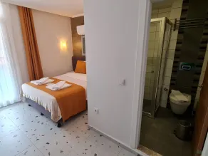 Tonoz Beach Hotel - Habitación