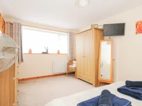 Treview - Room