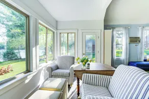 Waterfront Cottage in Summer Village w/ Grill - Innvendig