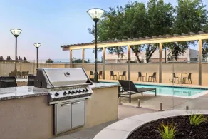 Hampton Inn Stockton, Ca - Pool