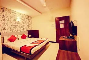 Sai Sharan Stay Inn- Near MIDC Turbhe Navi Mumbai - Chambre