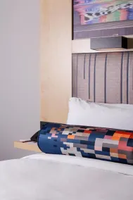 Aloft by Marriott Madrid Gran Via - Room