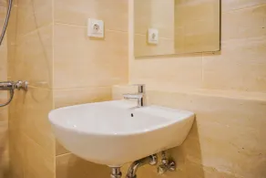 Cozy and Functional Studio Apartment at Springwood Residence - Bathroom