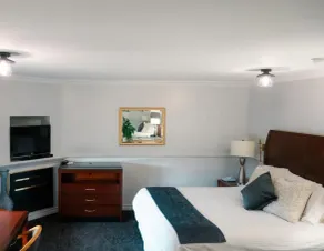 Place 19-67 Restaurant Motel - Camera