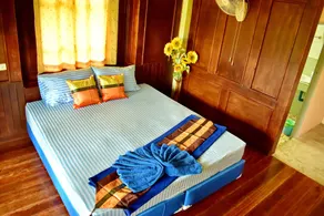Markhouse Bungalow Ko Kut - Room