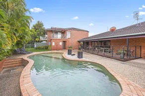 Macquarie Barracks Motor Inn - Pool