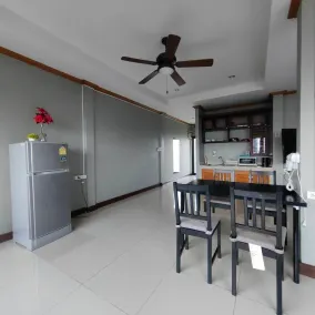 BKK39 Airport Hotel - Quarto