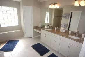 Logement de 3 chambres à Rotonda West - Salle de bain