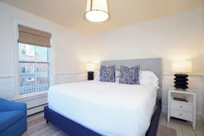 76 Main Ink Press Hotel - Room