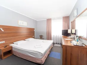 B&B HOTEL Tychy - Room