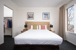MainStay Suites Kew - Room