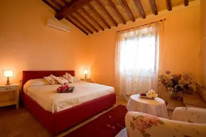 Red House/casa Rossa - Near Civita Di Bagnoregio - Værelse