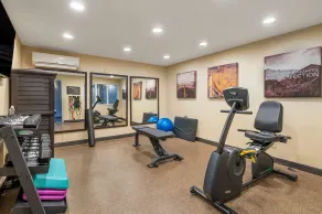 Best Western Hilliard Inn & Suites - Fitness facility