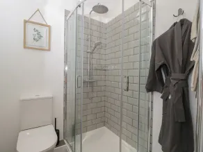 The Hay Barn - Bathroom