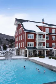 Clay Brook Hotel  - Pool