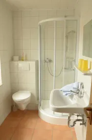 Pension & Café Haus Dewenter - Badezimmer