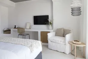 Adorno Beach Hotel and Suites - Chambre