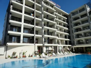 Cantilena Complex - Pool