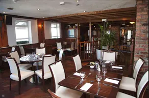 White Sands Hotel - Restaurant