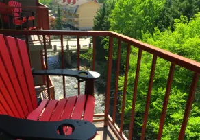 Baymont by Wyndham Gatlinburg On The River - Vue de la chambre