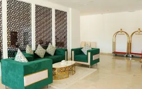 Salalah Royal Hotel Suites - Image 1