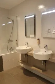 BEST WESTERN Blois Chateau - Salle de bain