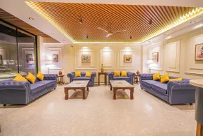 Carom Hotel Manali - Reception