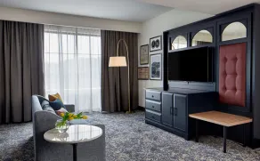 The Hamilton Alpharetta, Curio Collection by Hilton - Zimmer