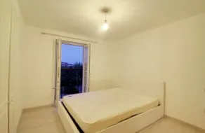 2 Double Bed Flat, En-suite, Top Floor, With Private Parking - Habitación