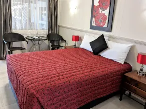 Miners Lodge Motor Inn - Room