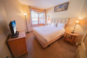 Buffalo Lodge #8391 - Zimmer