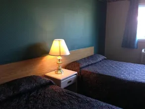 Sundre Motor Inn - Værelse