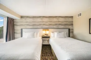 Ramada Plaza by Wyndham Niagara Falls - Chambre