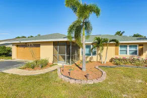 4 Mi to Lakes Park: Family Home in Fort Myers! - Intérieur