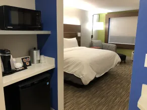 Holiday Inn Express & Suites Racine by IHG - Chambre