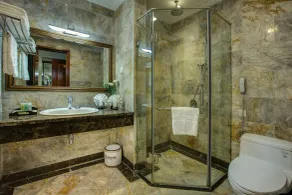 Hanoi Pearl Hotel - Bathroom