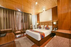 Fabhotel Alpine Retreat - Camera