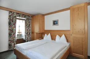 Kaiserhotel Neuwirt - Værelse